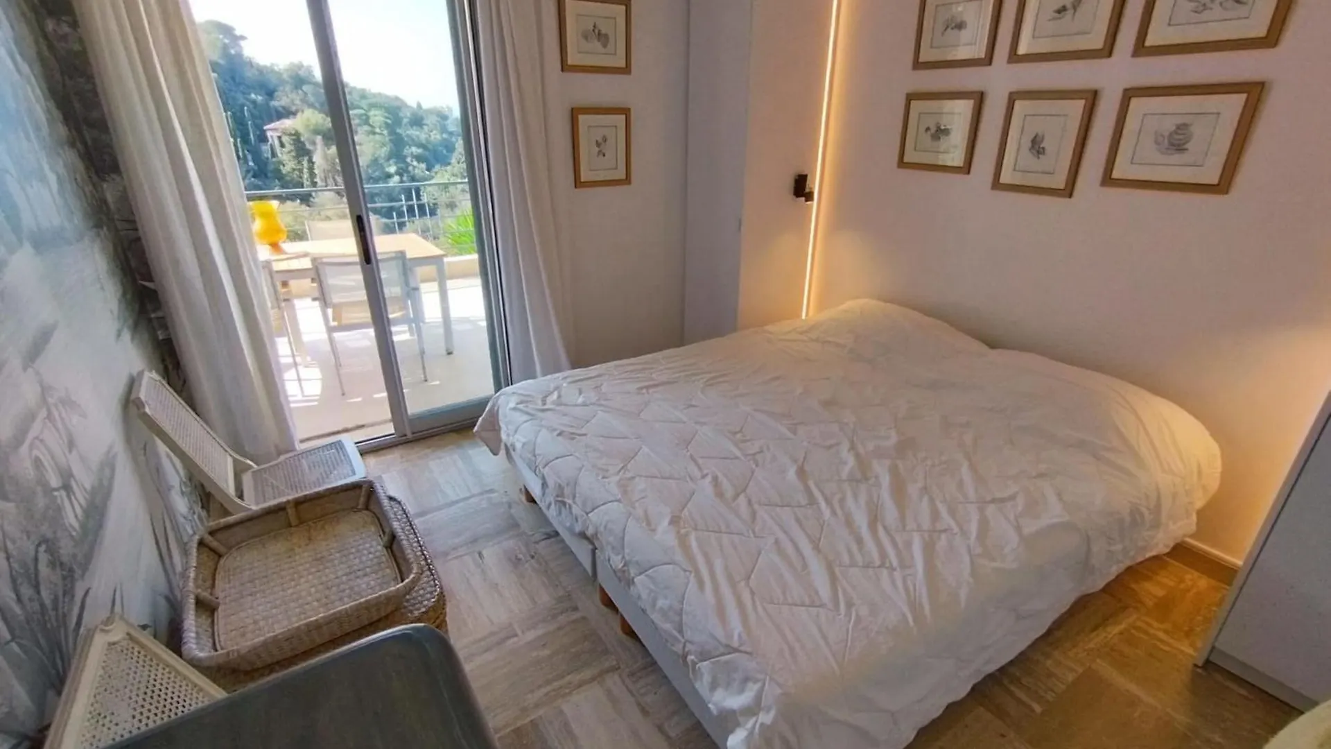 Sea View & Large Terrace Live In La Vista Apartment Cannes