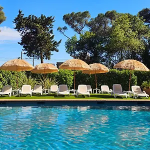 4* Hotel Luxotel