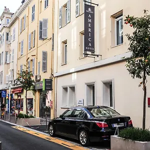 Otel America, Cannes